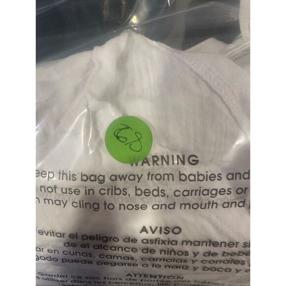 Cinq a Sept White Smocked Long Sleeve Libby Top, size XS - Picture 8 of 8